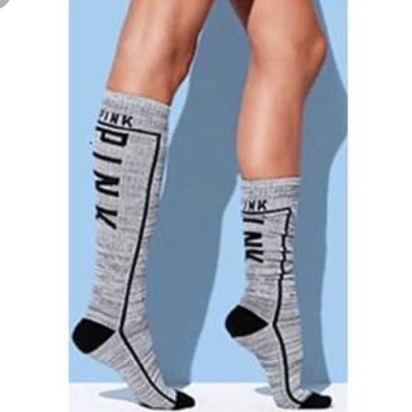 🛑SOLD🛑VS Pink socks - Picture 2 of 4